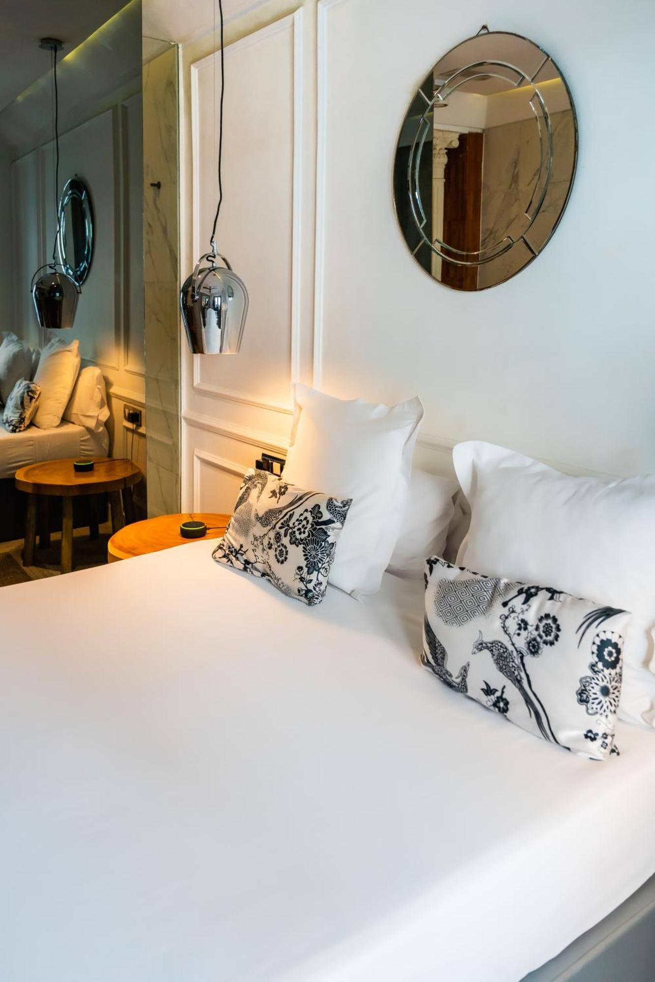Abalu Design Boutique Gran Via - Only Adults Madrid