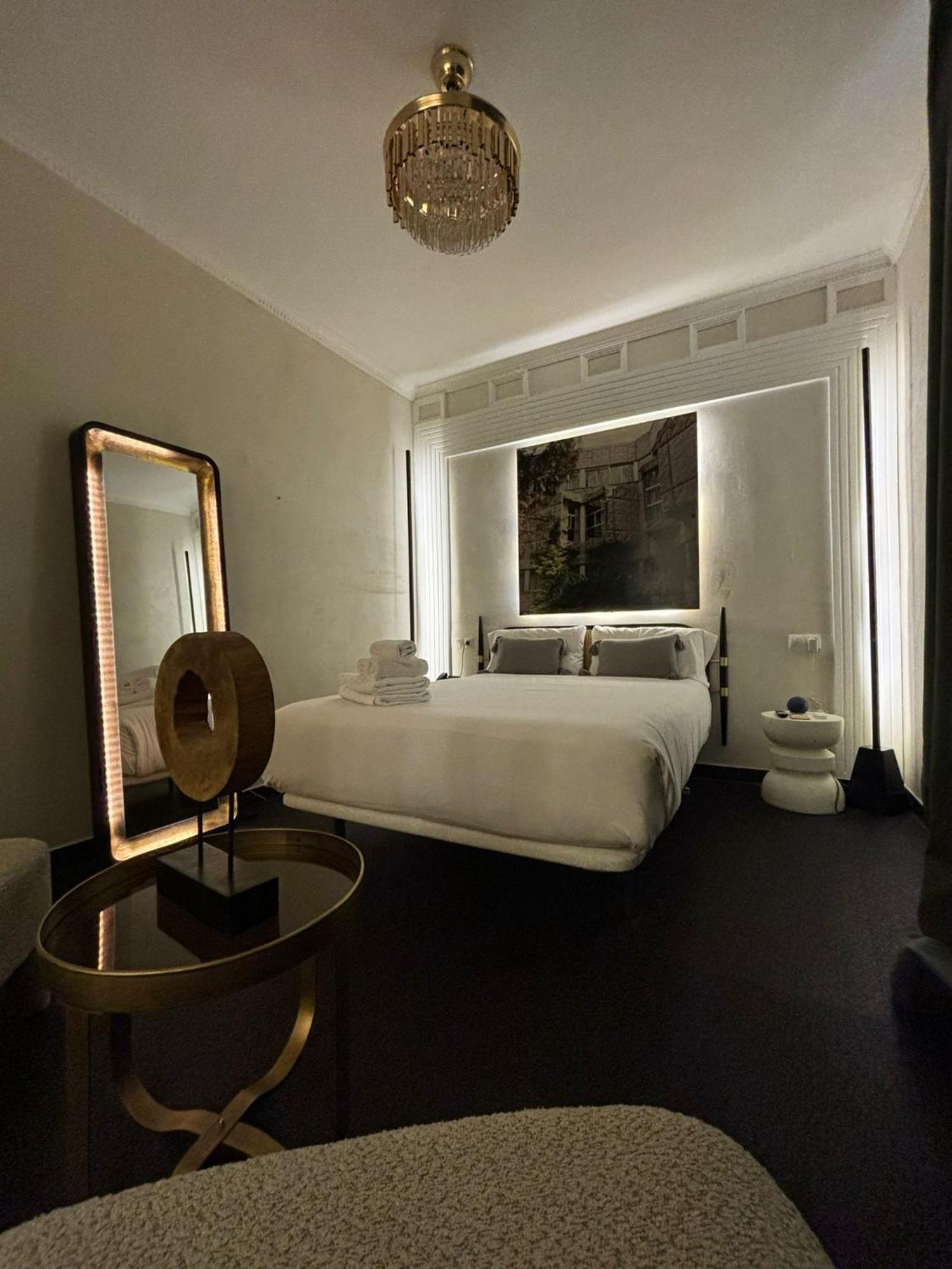 Abalu Design Boutique Gran Via - Only Adults Madrid